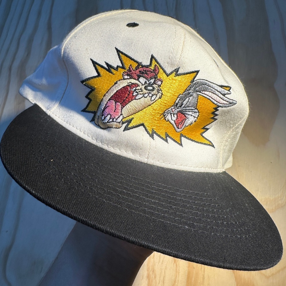 Vintage 1994 Looney Tunes Bugs Bunny Taz Snapback Hat Prime Time White Black